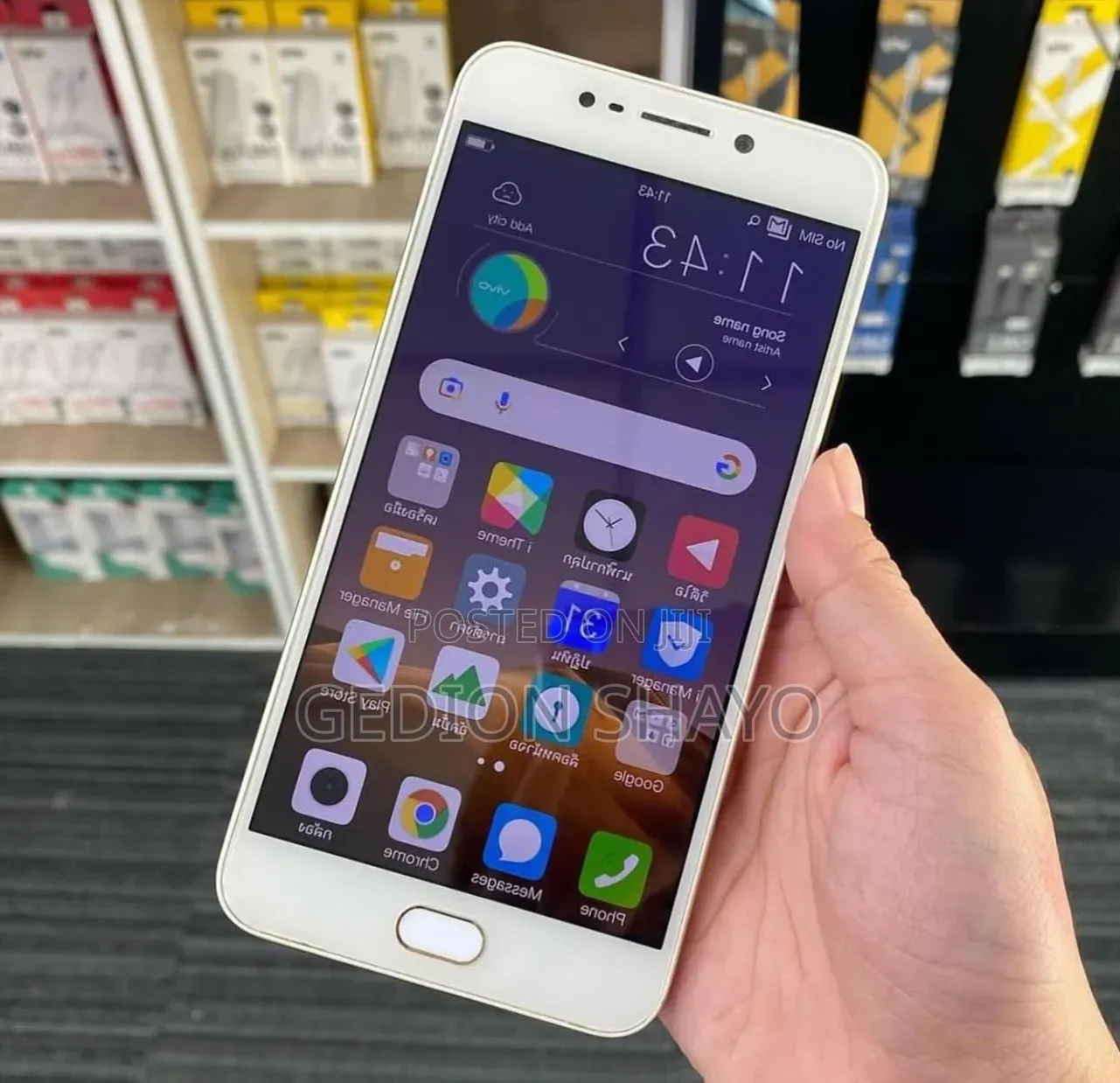 Vivo Y67 32 GB Gold