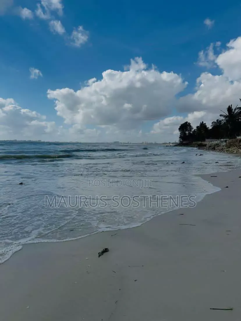 Beach Plot for Sale TSH 880,000,000 at Mbezi Beach, Dar Es Salaam