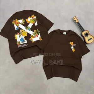 Karibu Watubaki Store Ujipatie T-Shirt Kali