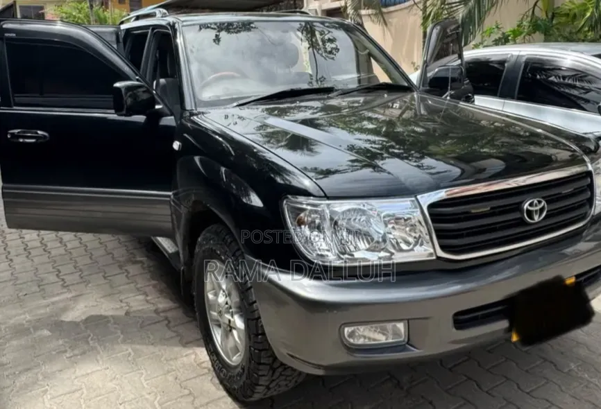Toyota Land Cruiser 1998 Black