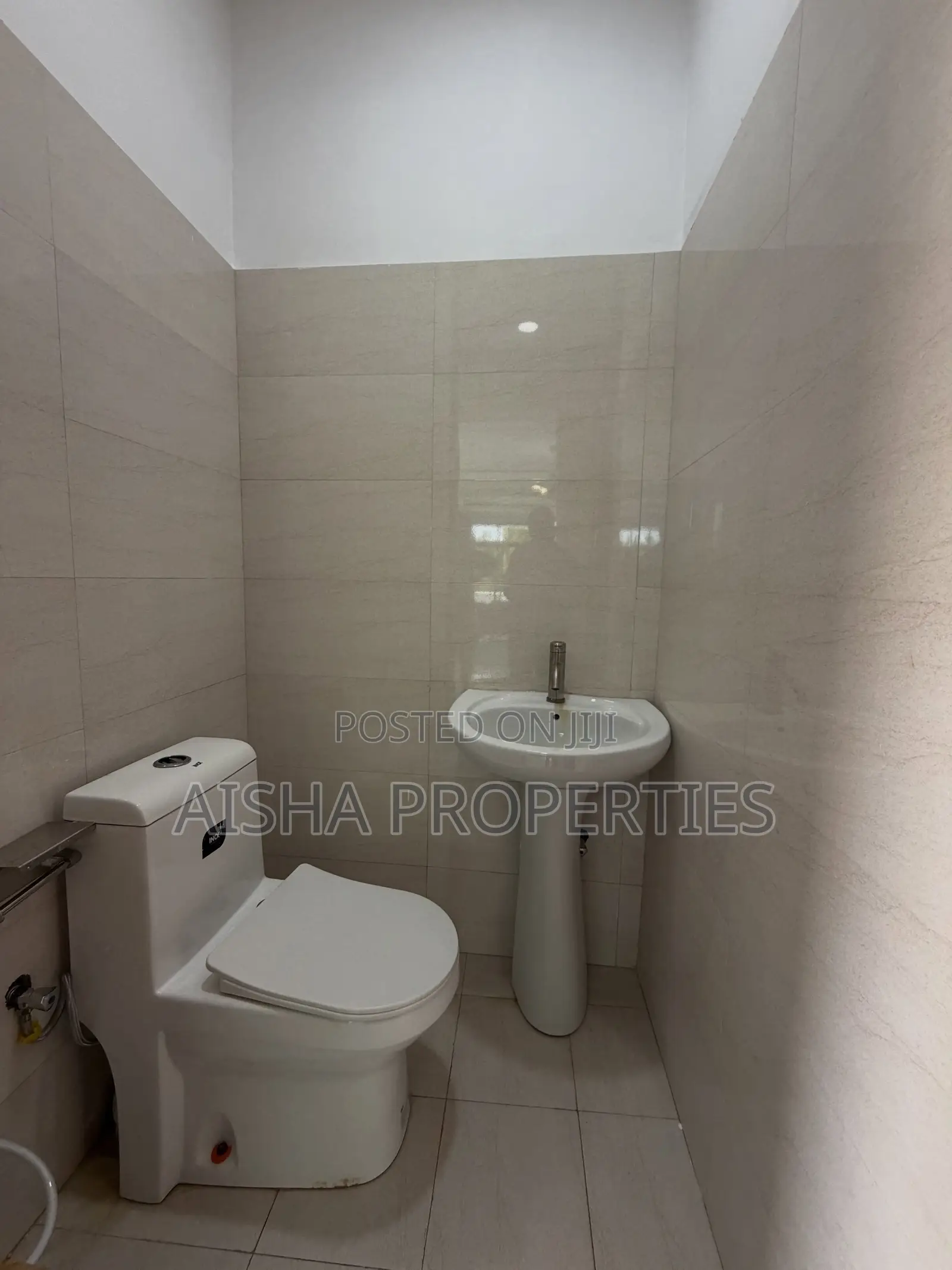 Furnished 2bdrm Apartment in Oyster Bay for rent