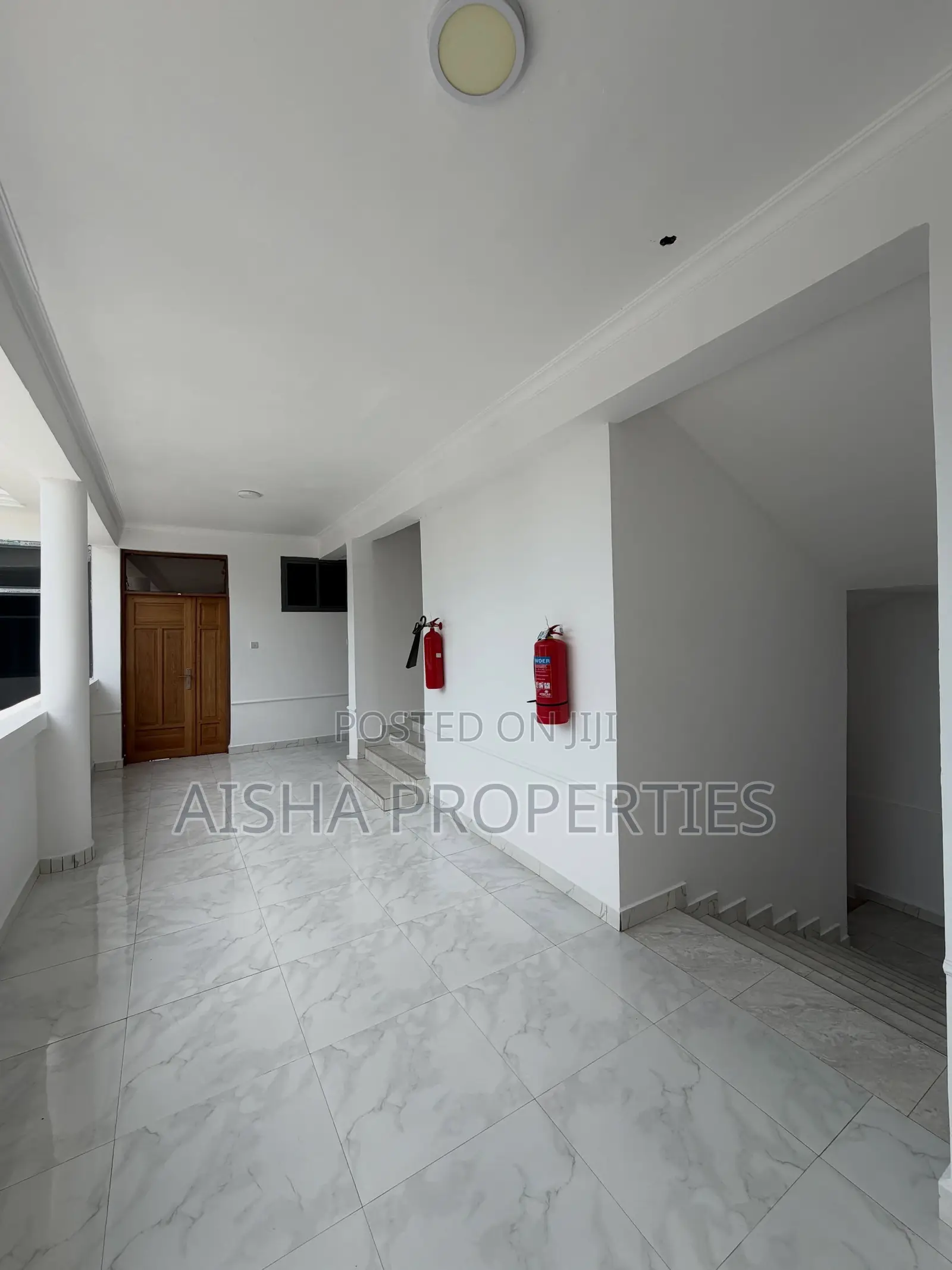 Furnished 2bdrm Apartment in Oyster Bay for rent