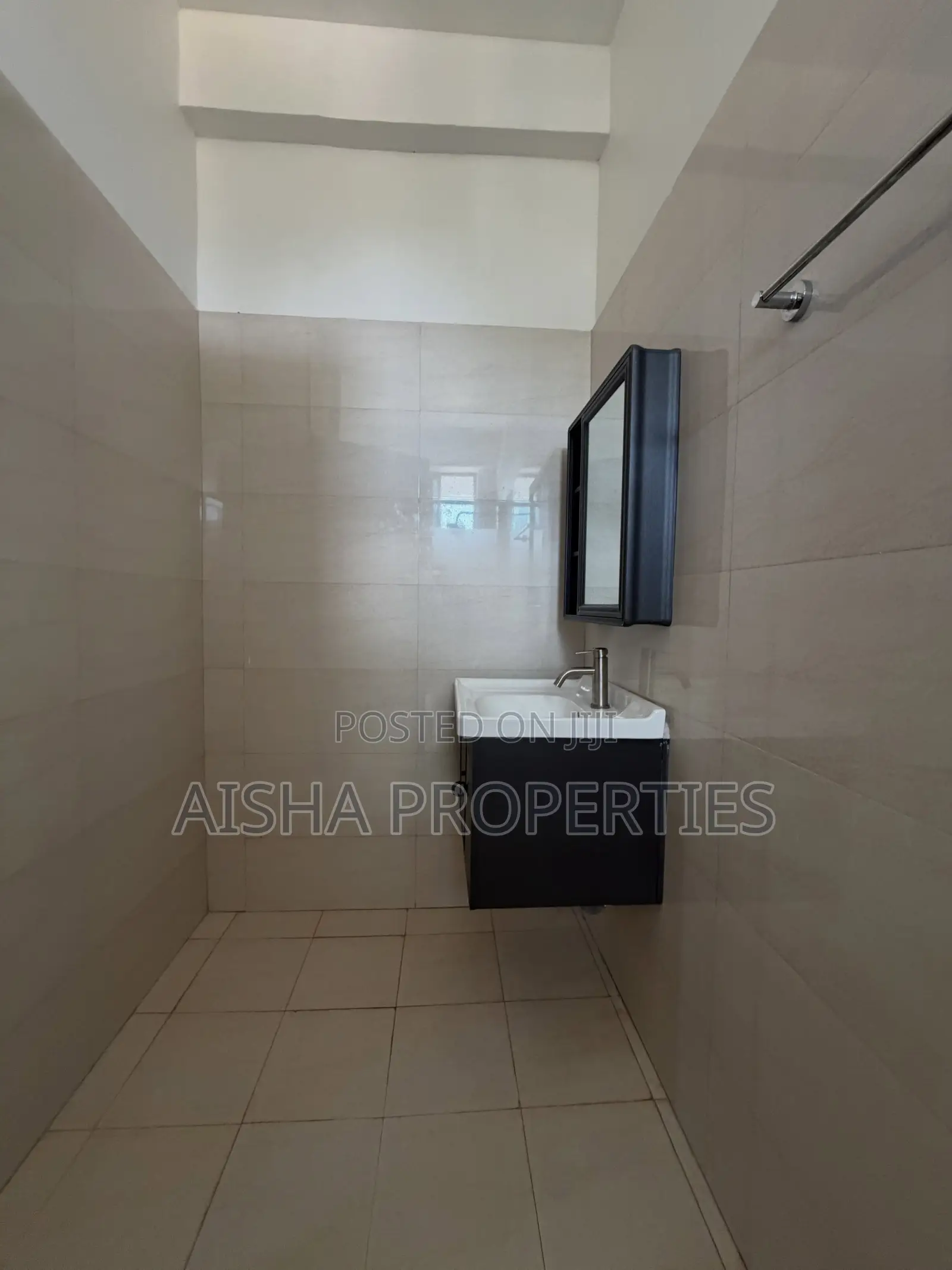 Furnished 2bdrm Apartment in Oyster Bay for rent