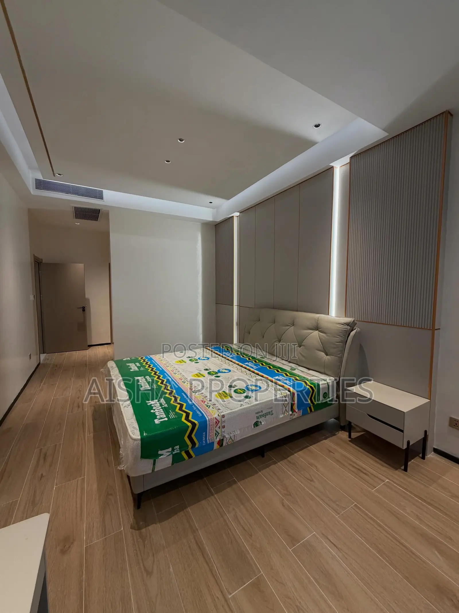 Furnished 3bdrm Apartment in Oyster Bay for rent