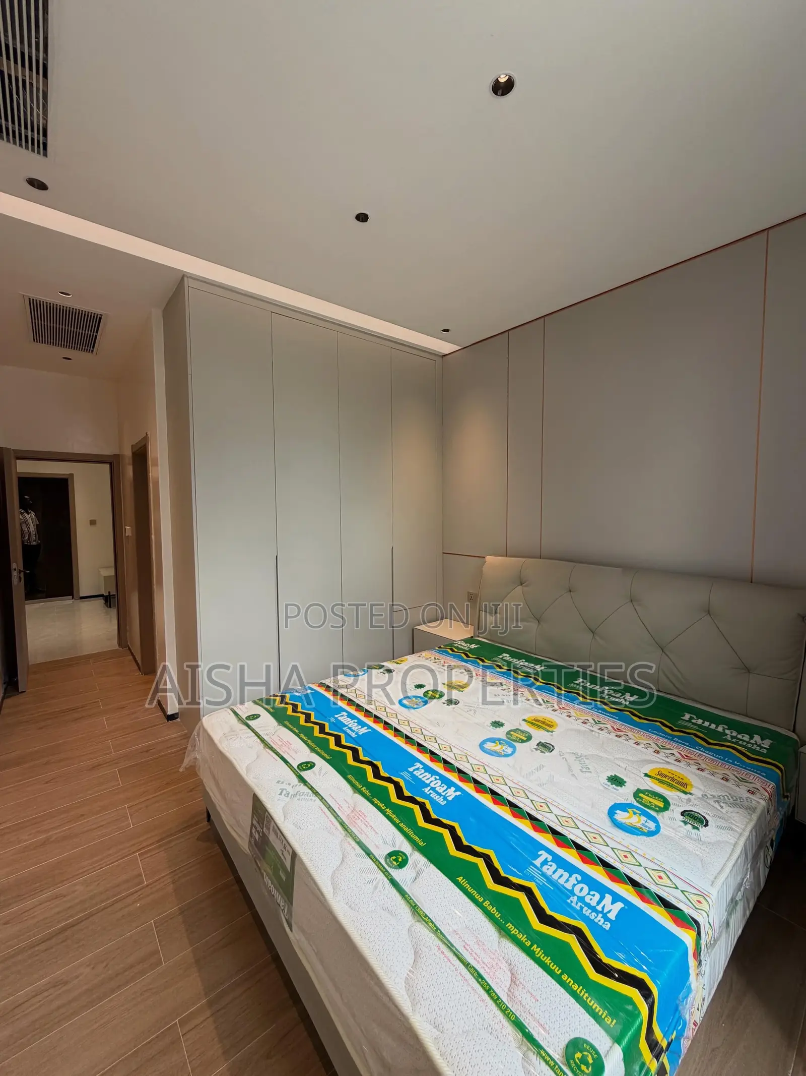 Furnished 3bdrm Apartment in Oyster Bay for rent