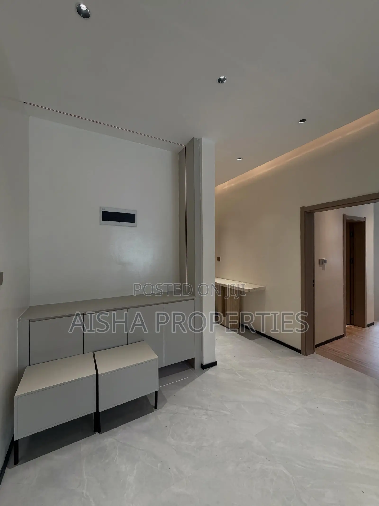 Furnished 3bdrm Apartment in Oyster Bay for rent