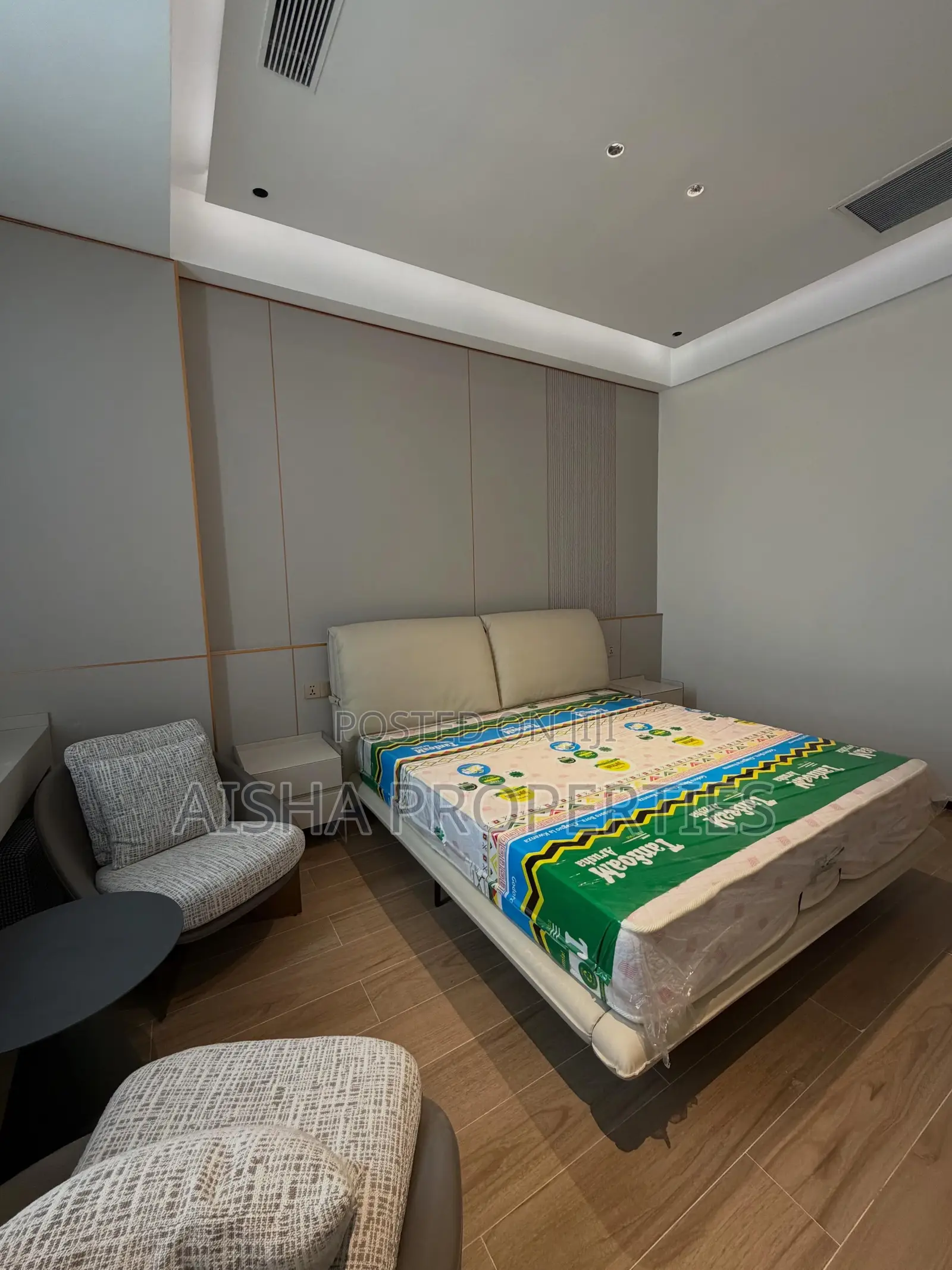 Furnished 3bdrm Apartment in Oyster Bay for rent