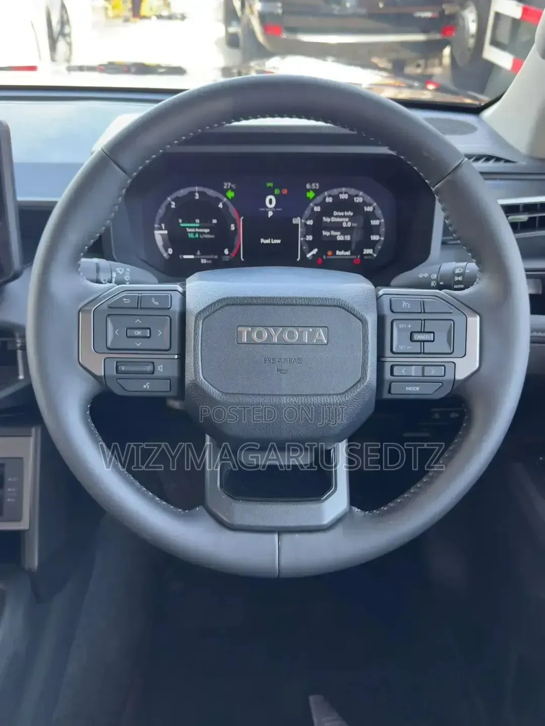 New Toyota Hilux 2026 Gray