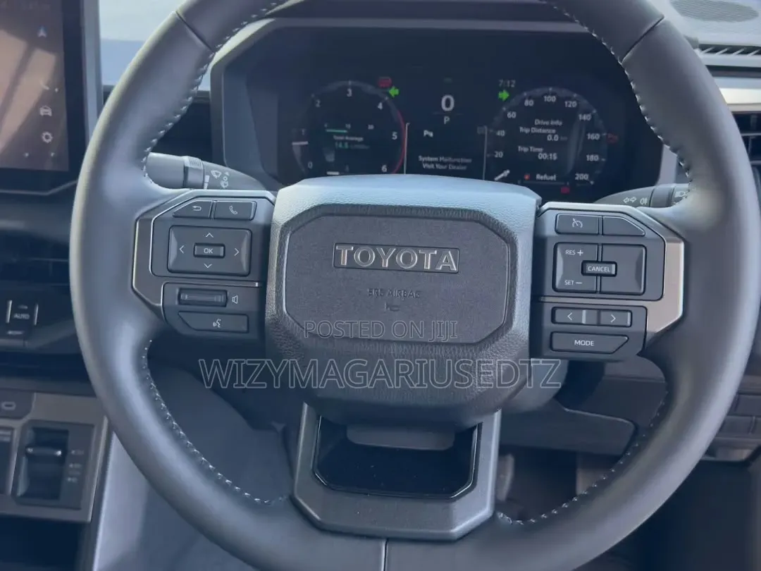 New Toyota Hilux 2026 Teal
