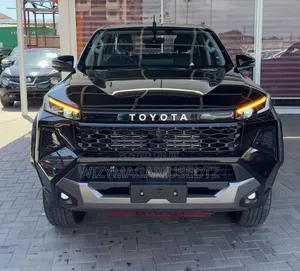 New Toyota Hilux 2026 Teal