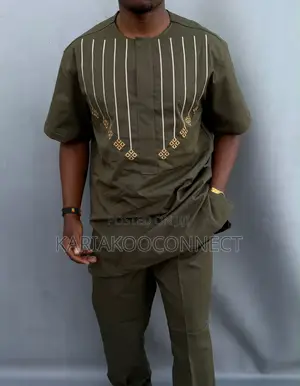 Men's Embroidered 2-Piece Set