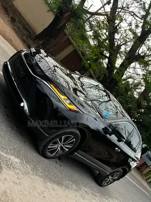 Toyota Harrier 2022 Black
