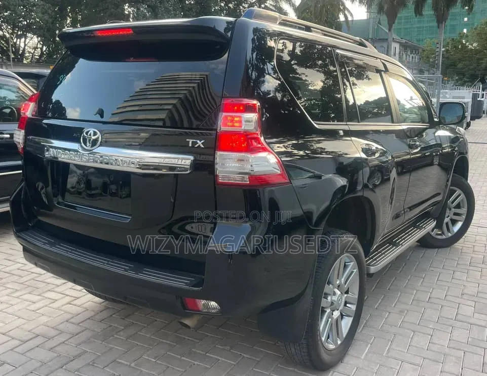 Toyota Land Cruiser Prado 2.8 D-4D 2016 Teal