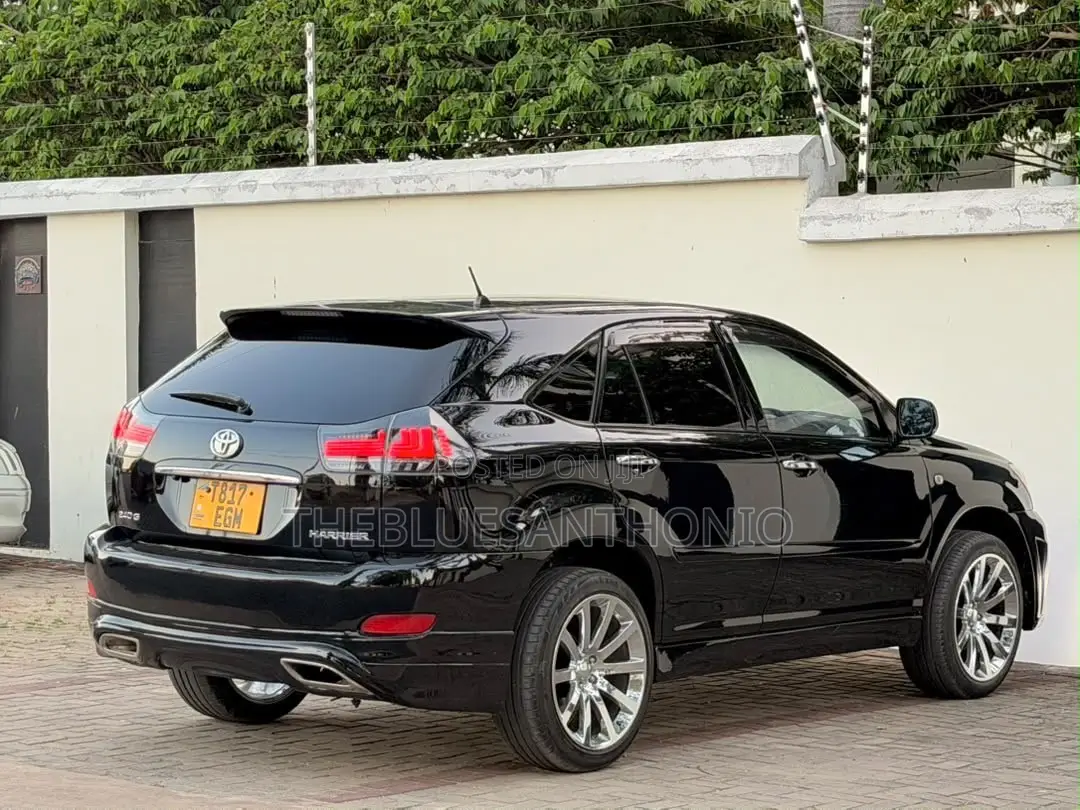 Toyota Harrier 2006 Black