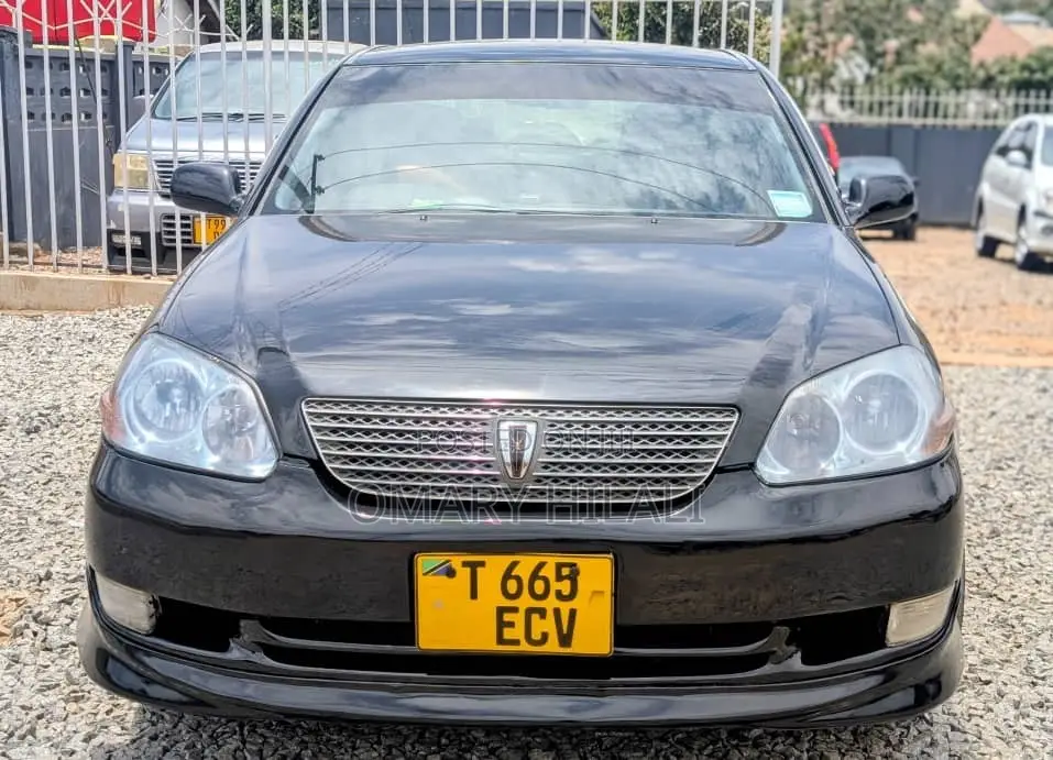 Toyota Mark II 2002 Black