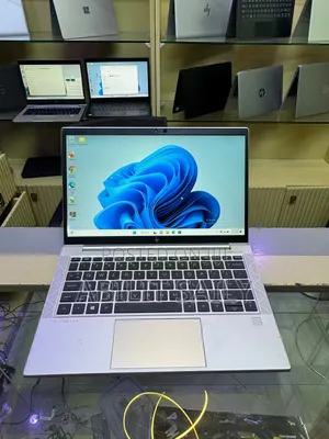 Laptop HP EliteBook 830 G7 8GB Intel Core i7 SSD 256GB
