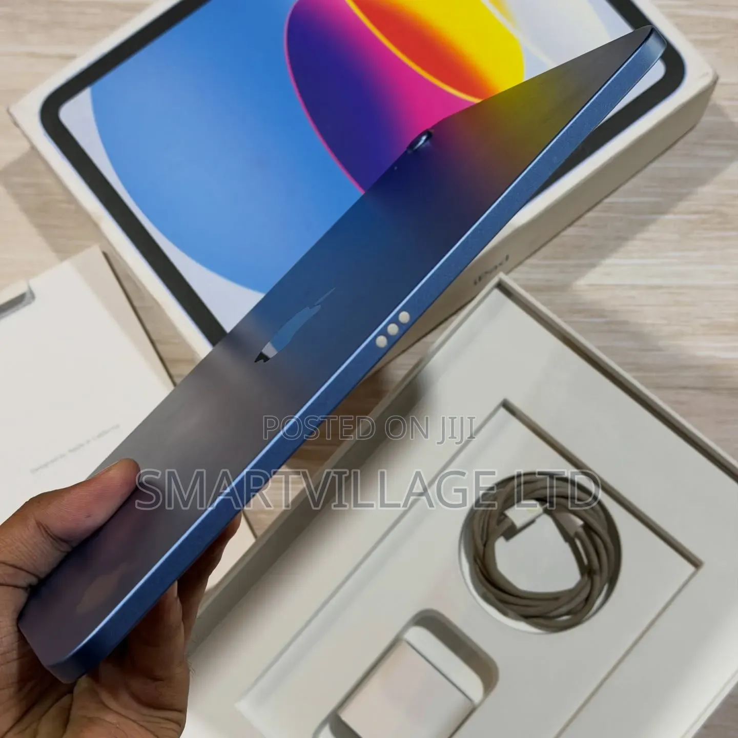 New Apple iPad (2025) 256 GB Blue