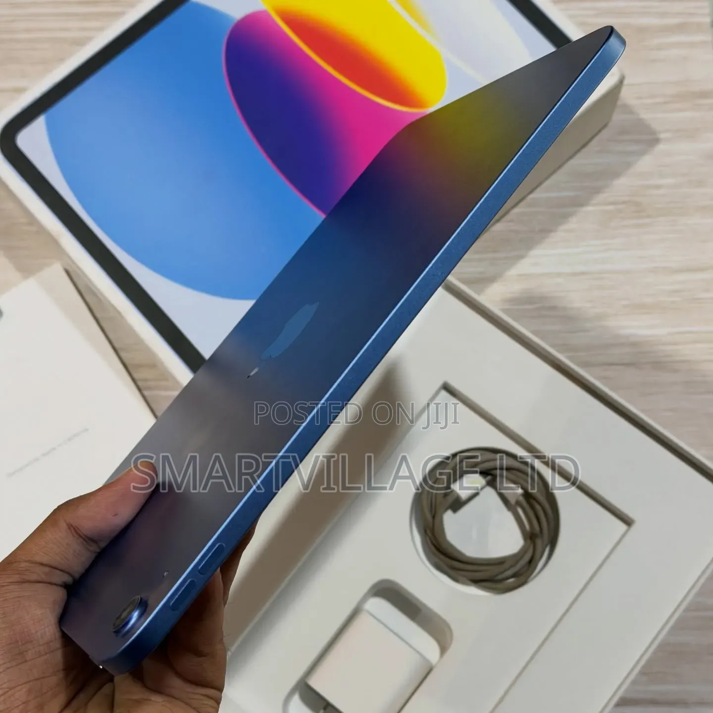 New Apple iPad (2025) 256 GB Blue