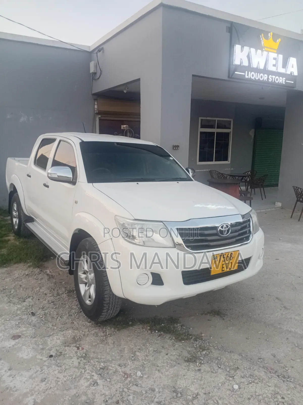 Toyota Hilux 2012 White
