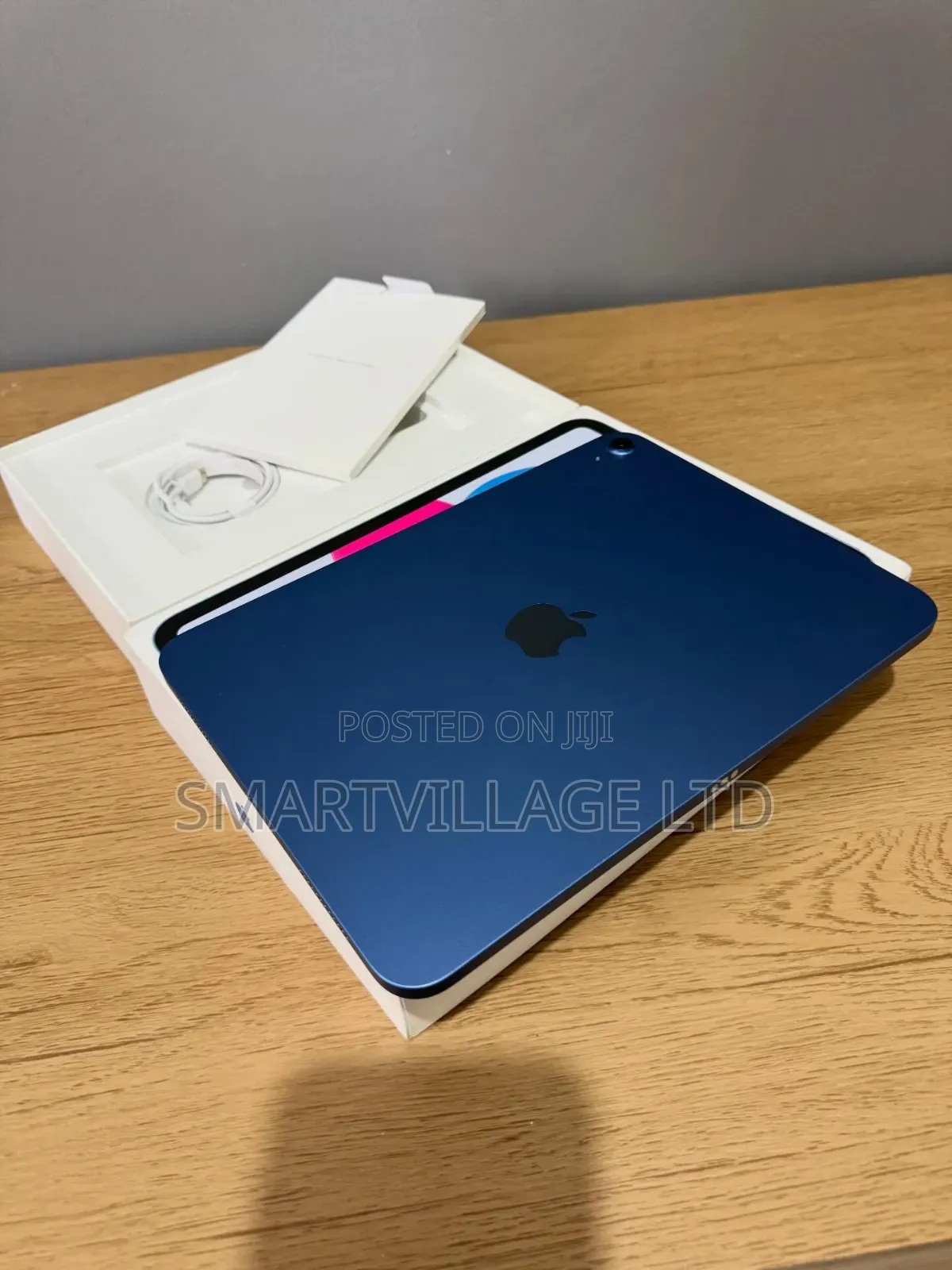 New Apple iPad (2025) 128 GB Blue