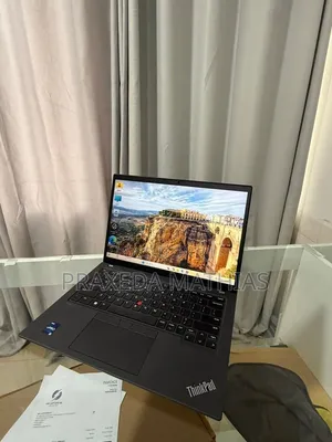 Laptop Lenovo ThinkPad T14 G3 16GB Intel Core i7 SSD 512GB