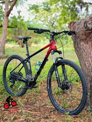 Mountain Bike With Hydraulic Braking System Made in UK