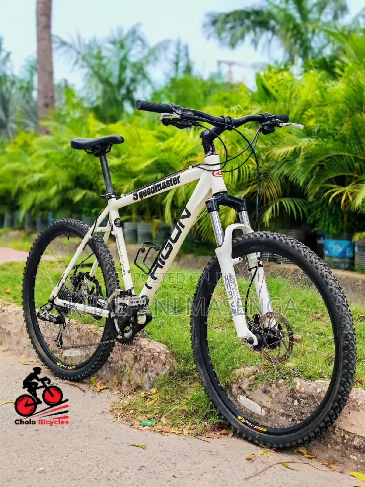 Mountain Bike With Hydraulic Braking System Made in UK