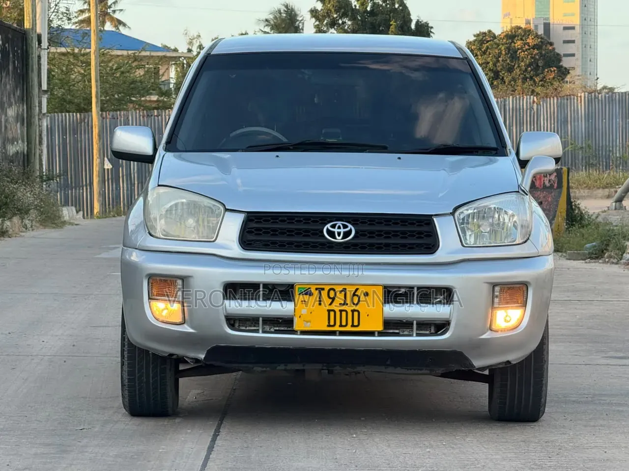 Toyota RAV4 Automatic 2003 Silver