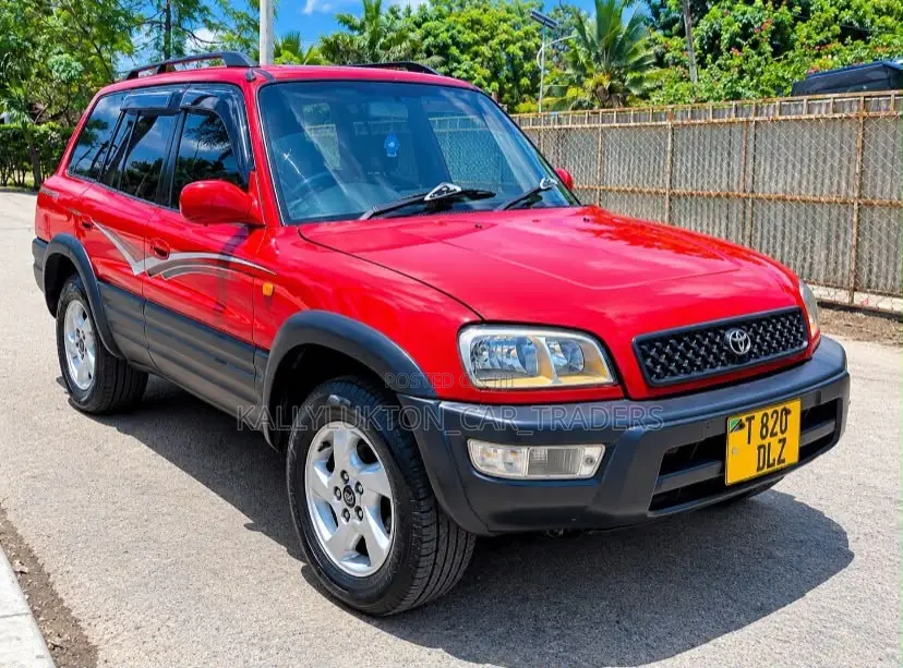 Toyota RAV4 1999 Red