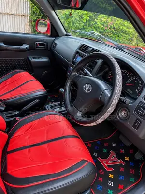 Toyota RAV4 1999 Red