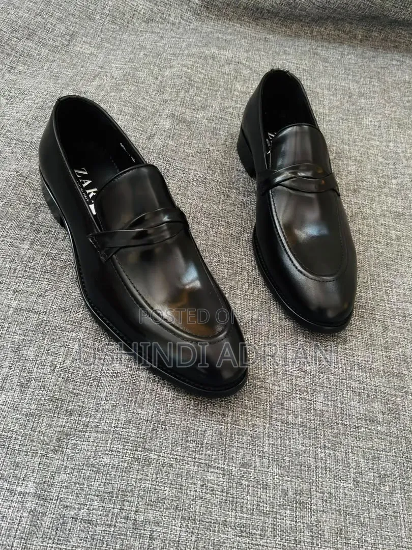 Men’s Shoes Premium Collection