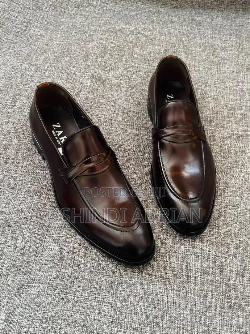 Men’s Shoes Premium Collection