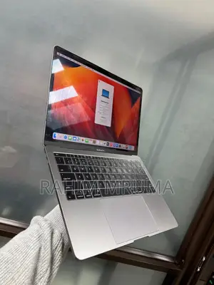 Laptop Apple MacBook Pro 2017 8GB Intel Core i5 SSD 256GB
