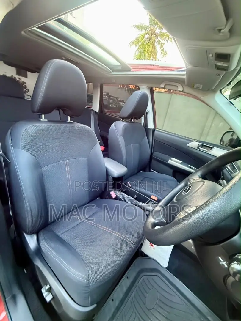 Subaru Forester 2010 Maroon