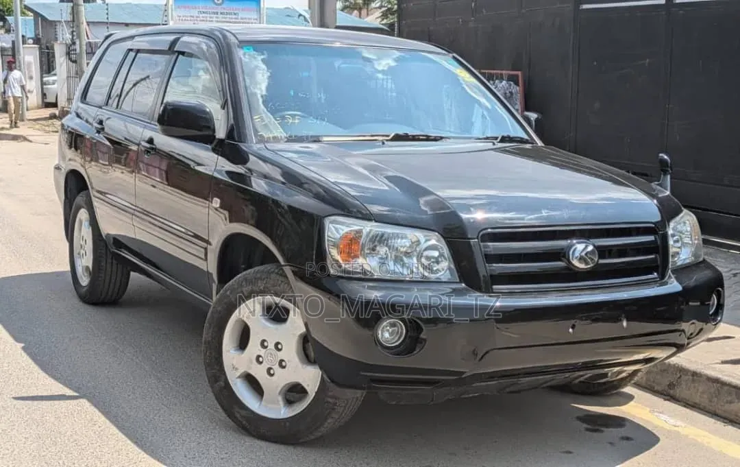 Toyota Kluger 2005 Black