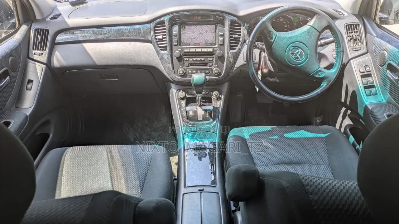 Toyota Kluger 2005 Black