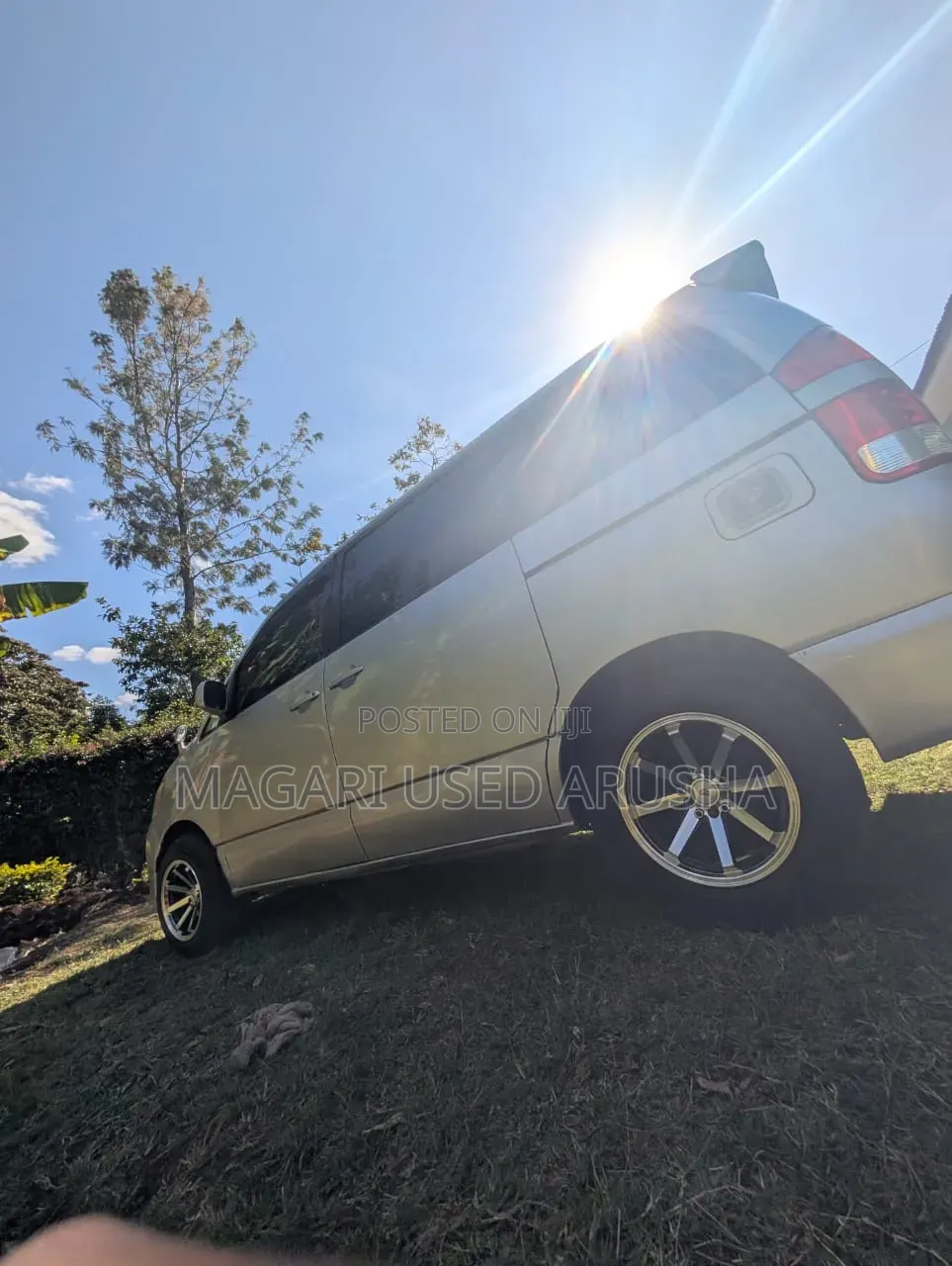 Toyota Noah 2005 Silver