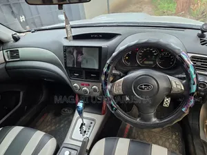 Subaru Forester 2010 Silver