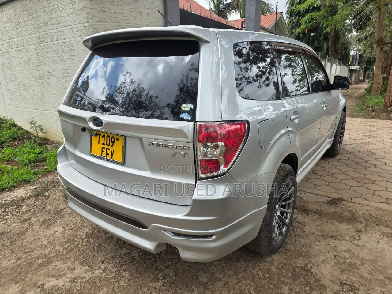 Subaru Forester 2010 Silver