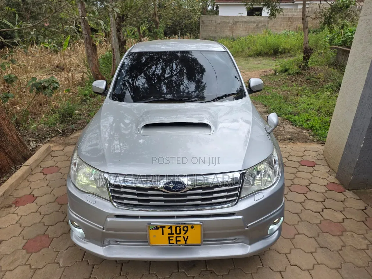 Subaru Forester 2010 Silver
