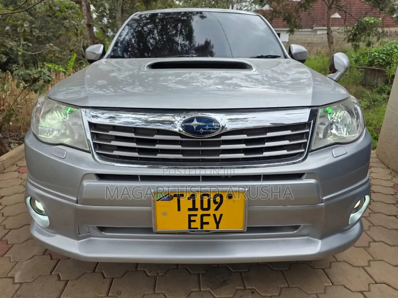 Subaru Forester 2010 Silver