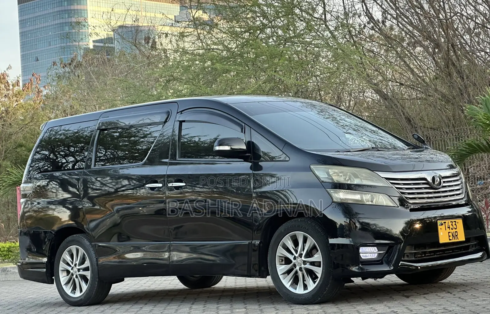 Toyota Vellfire 2009 Black