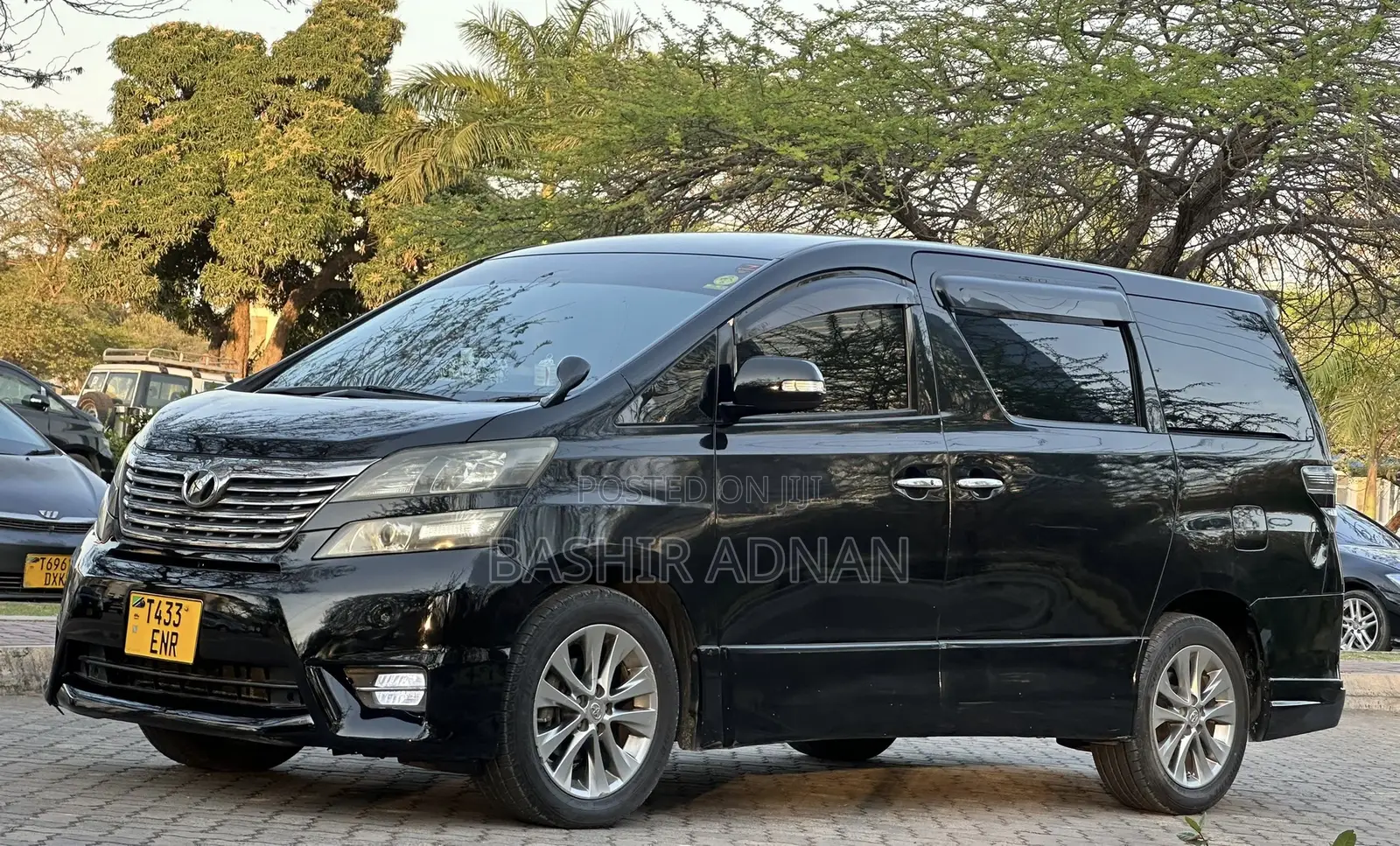 Toyota Vellfire 2009 Black