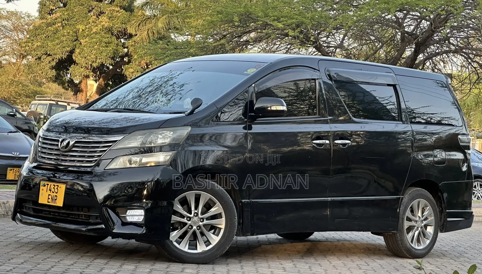 Toyota Vellfire 2009 Black
