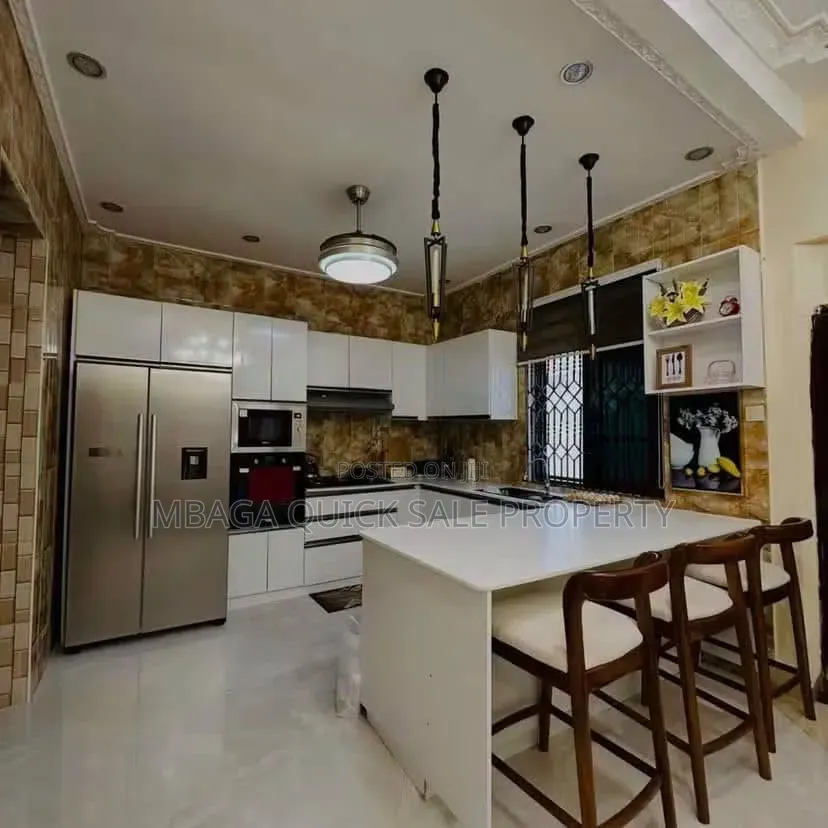 4bdrm House in Tabata for sale