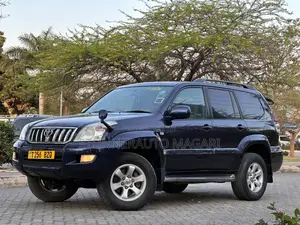 Toyota Land Cruiser Prado 2006 Blue