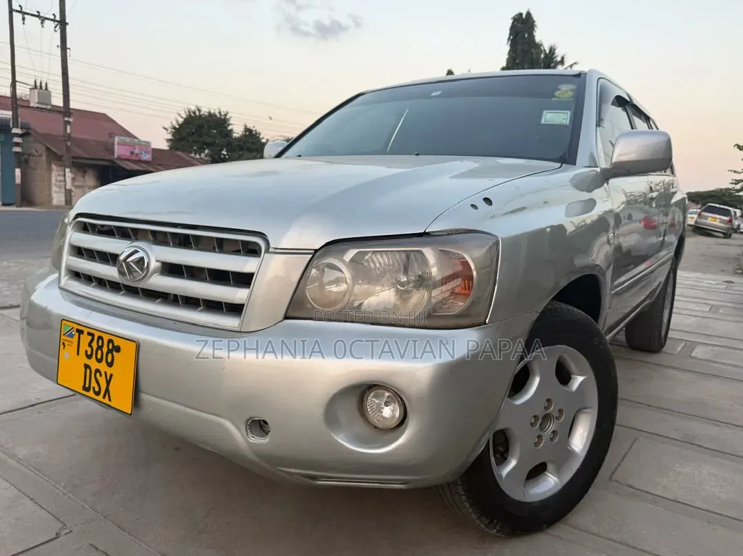 Toyota Kluger 2005 Silver