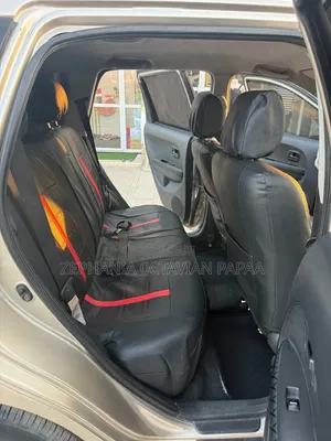Toyota IST 2004 Silver