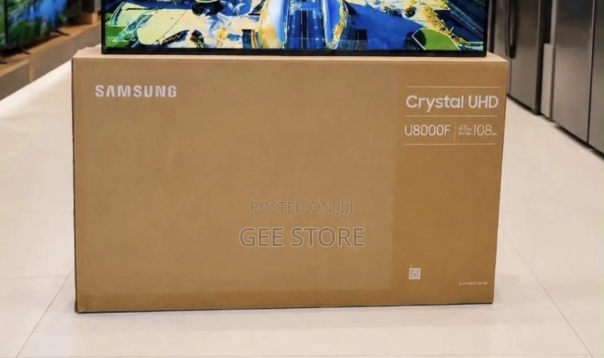 Samsung Crystal UHD Smart TV (Model U8000F).