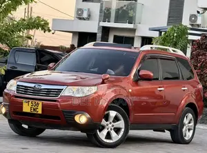Subaru Forester 2010 Maroon